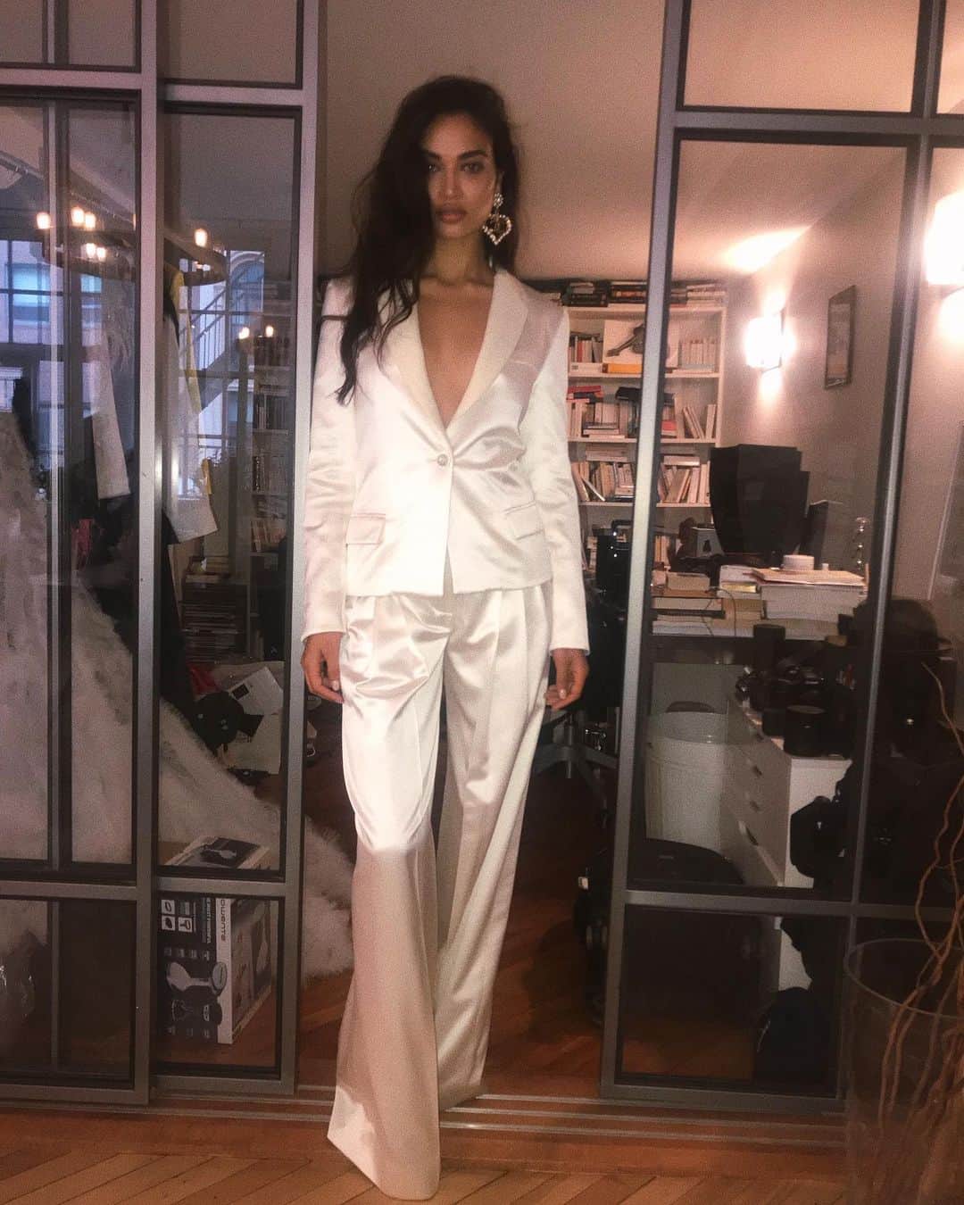 シャニーナ・シャイクのインスタグラム：「Issa “Bianca Jagger” vibe 👄」