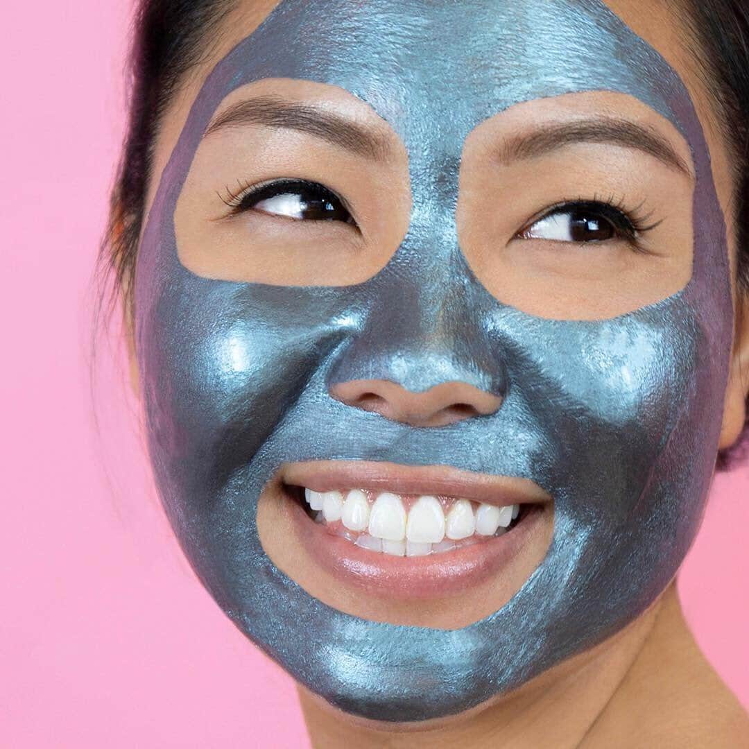 ULTA Beautyさんのインスタグラム写真 - (ULTA BeautyInstagram)「*Actual photo of us canceling plans to stay home and mask* 🧖‍♀️ Who else?🤚Featuring @boscia Mermaid Fire and Ice Cryosea Peel-Off Mask 🧜‍♀️ #ultabeauty  Repost @boscia Ice, ice, baby!❄️ The Menthol in our new Mermaid Fire and Ice Cryosea Peel-off Mask increases circulation and invigorates the skin, leaving it tingly and super cool, improving the penetration and efficacy of the skincare steps that follow! This will be available online at @ultabeauty 4/28 and in-store 5/12!🧜🏻‍♀️」5月7日 5時02分 - ultabeauty