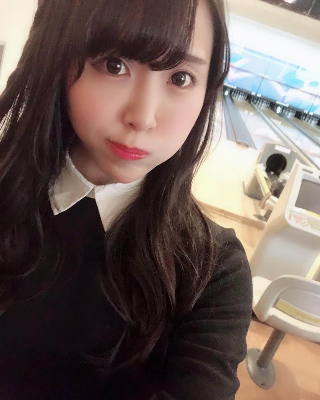のインスタグラム：「おはくま🐻 . . 予定より早く起きちゃったから二度寝するうぅ〜😴😴😴 . . #おはよう #gm #goodmorning #おはくま #日々の出会いに感謝 #バクステ外神田一丁目 #いっちょめ #熊本美和 #miwakumamoto  #アイドル #idol #일본 #아이돌 #アイドルボウラー #Pリーガー #プロボウラーになりたい #instagood #followme #令和 #お仕事 #頑張ろう #ボウリング #bowling #볼링 #🎳 #すきぴ」