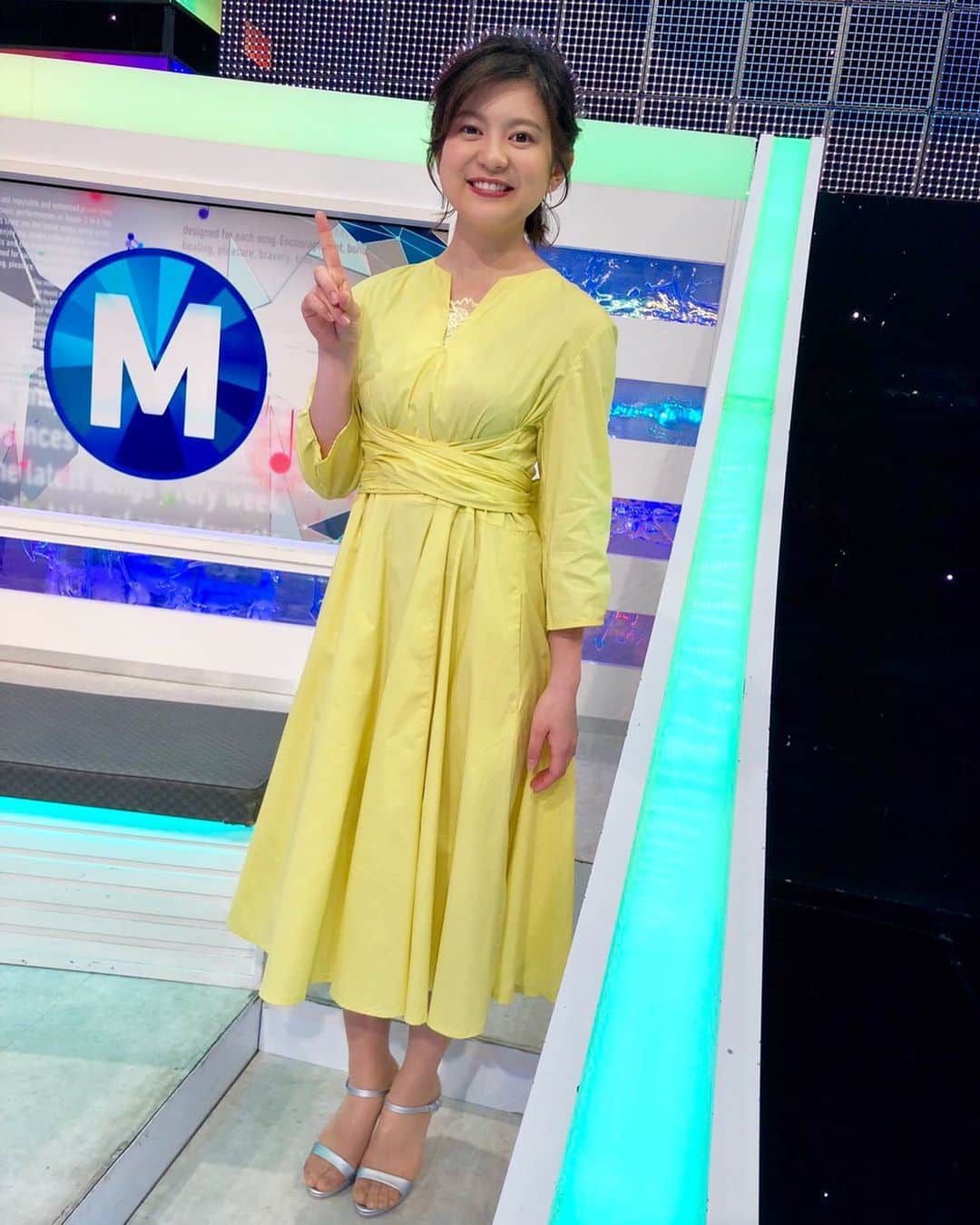 ミュージックステーションさんのインスタグラム写真 - (ミュージックステーションInstagram)「4/26（金）放送後の並木アナです📸 放送をご覧頂きありがとうございました  次の放送は今週5/10（金）夜8時から❗️ 令和最初のMステです🎤Ⓜ️ お楽しみに！  #Mステ」5月7日 17時51分 - ex_musicstation