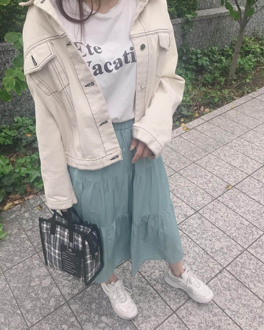 小山桃のインスタグラム