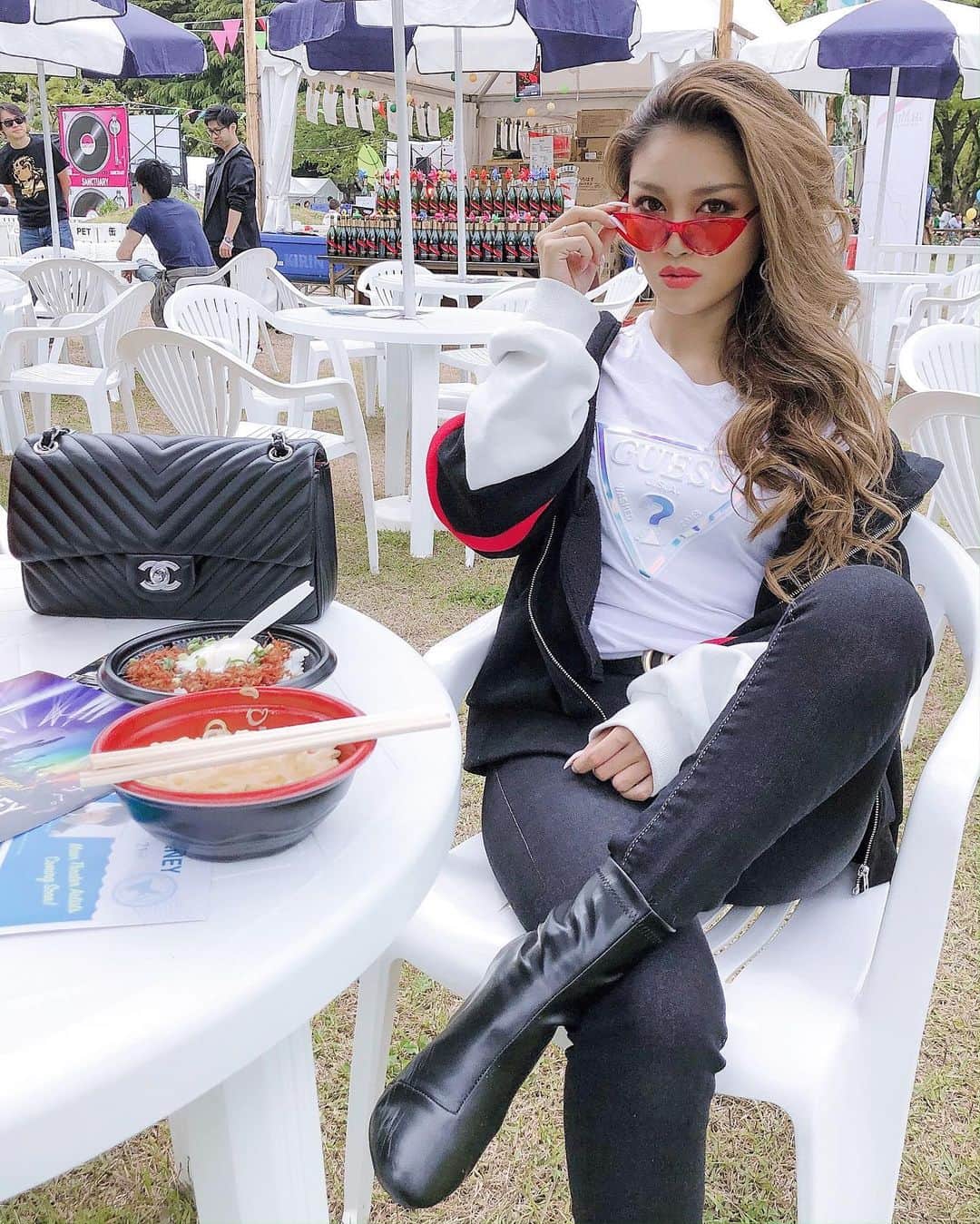 AYAMEさんのインスタグラム写真 - (AYAMEInstagram)「#ootd#instafashion#red#guess#casualstyle#longhair#hibiya#vikingpark#vikingpark2019#foodfestivals#gw#blogger#bloggerfashion#bloggerstyle#womanslook#cybercorner#guessbabe#フードフェス#バイキングパーク#ゴールデンウィーク#ビジョビ#オトナ女子」5月7日 9時16分 - l.ayame