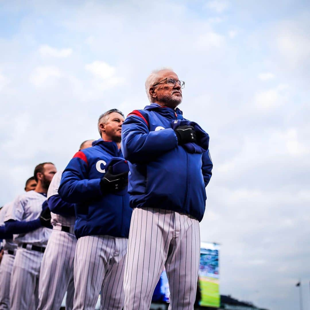 シカゴ・カブスさんのインスタグラム写真 - (シカゴ・カブスInstagram)「Play ball! #EverybodyIn」5月7日 9時18分 - cubs