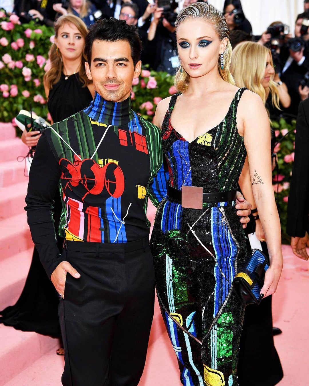British Vogueさんのインスタグラム写真 - (British VogueInstagram)「Newlyweds #JoeJonas and #SophieTurner co-ordinate for the #MetGala on their first official outing since their surprise wedding. Click the link in bio to see all of the best-dressed. #MetCamp」5月7日 9時37分 - britishvogue