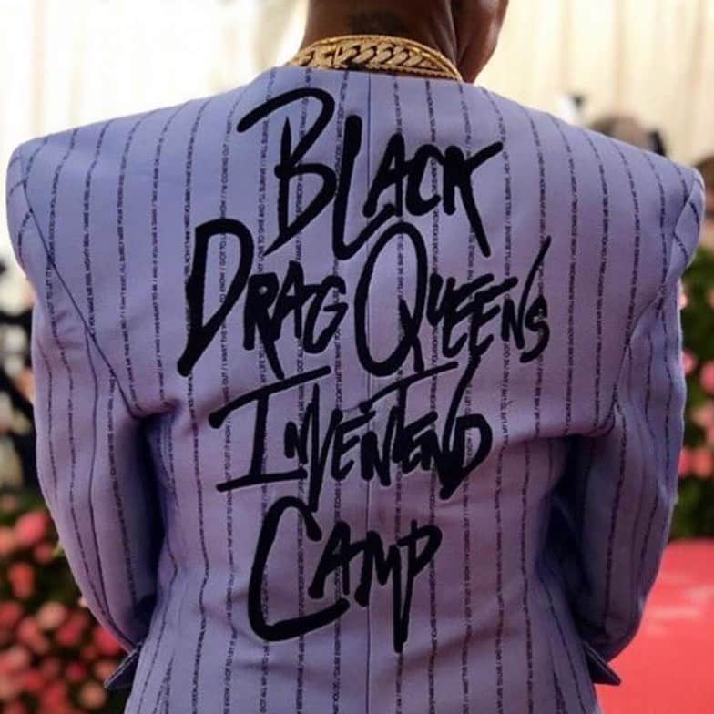 Dazed Magazineさんのインスタグラム写真 - (Dazed MagazineInstagram)「NEVER FORGET. @lenawaithe @ the #MetGala2019 #MetCamp」5月7日 9時49分 - dazed