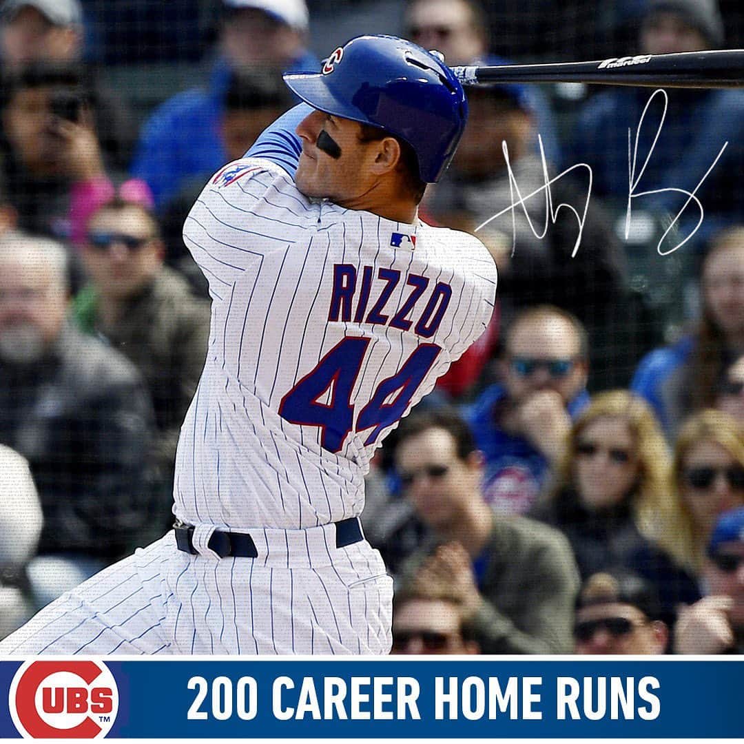 シカゴ・カブスさんのインスタグラム写真 - (シカゴ・カブスInstagram)「Congratulations to @arizz_44 on his 200th career home run! #TeamRizzo #EverybodyIn」5月7日 9時42分 - cubs