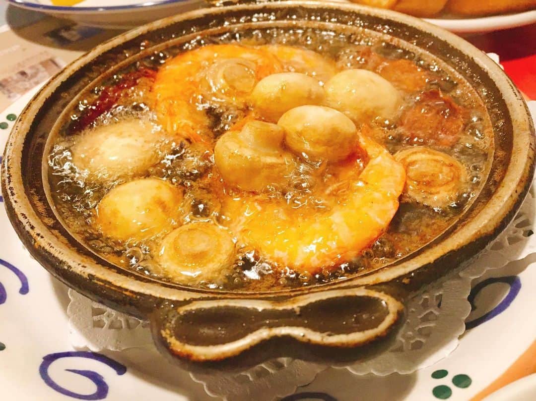 大友陽平さんのインスタグラム写真 - (大友陽平Instagram)「ご飯系投稿をしばらくしないうちにたまってきたので… 🇵🇹 こちらは銀座にあるポルトガル料理店の「ヴィラモウラ」さん。オリーブオイル最強説 🇵🇹 #vilamoura @vilamoura_ginza  #dinner」5月7日 10時11分 - nikkan_ohtomo