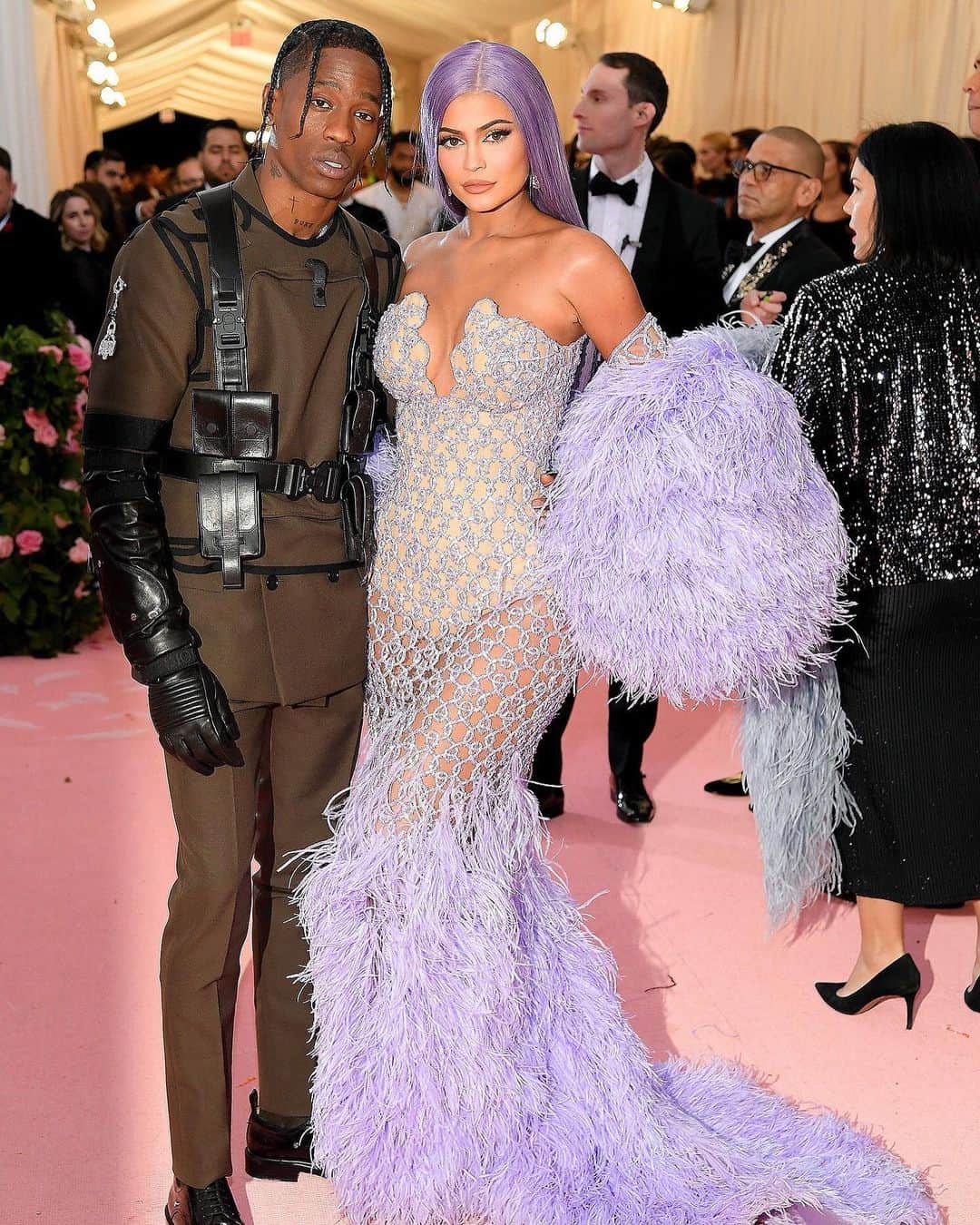 People Magazineさんのインスタグラム写真 - (People MagazineInstagram)「Couple goals! 😍Some of our favorite celeb couples hit the Met Gala in style tonight and we seriously can't get enough of their stunning looks! ❤️ | 📷: Dimitrios Kambouris, Neilson Barnard/Getty Images, Mike Coppola/MG19/Getty, Dia Dipasupil/FilmMagic, Kevin Tachman/MG19」5月7日 11時27分 - people
