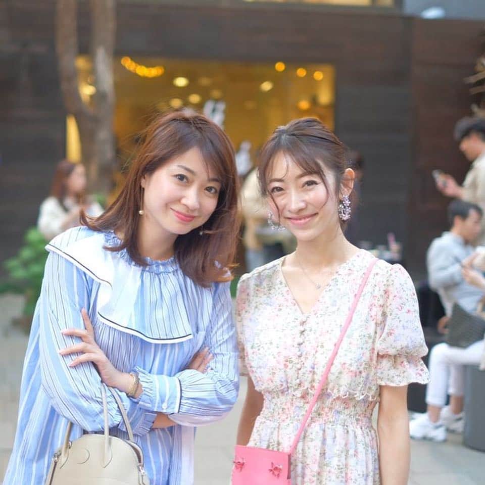 木本泉さんのインスタグラム写真 - (木本泉Instagram)「-﻿ "cafe kitsune"へ﻿ ﻿ 外でお茶をしても気持ちが良い季節☀️﻿ ﻿ 表参道のお店とはまた雰囲気が違ってました！﻿ ﻿ #cafekitsune#カロスキル#カフェ#韓国カフェ#izumi_trip」5月7日 12時33分 - izumikimoto