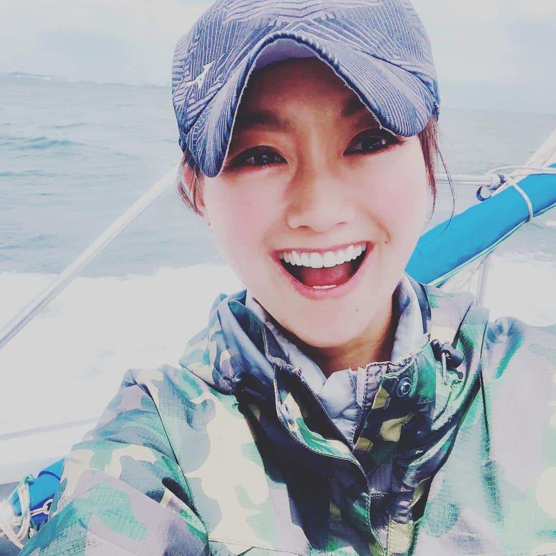 福島和可菜さんのインスタグラム写真 - (福島和可菜Instagram)「今日は朝から海に出てます🌊  釣果は後ほど😆✋ #東京湾」5月7日 12時38分 - fukushimawakana