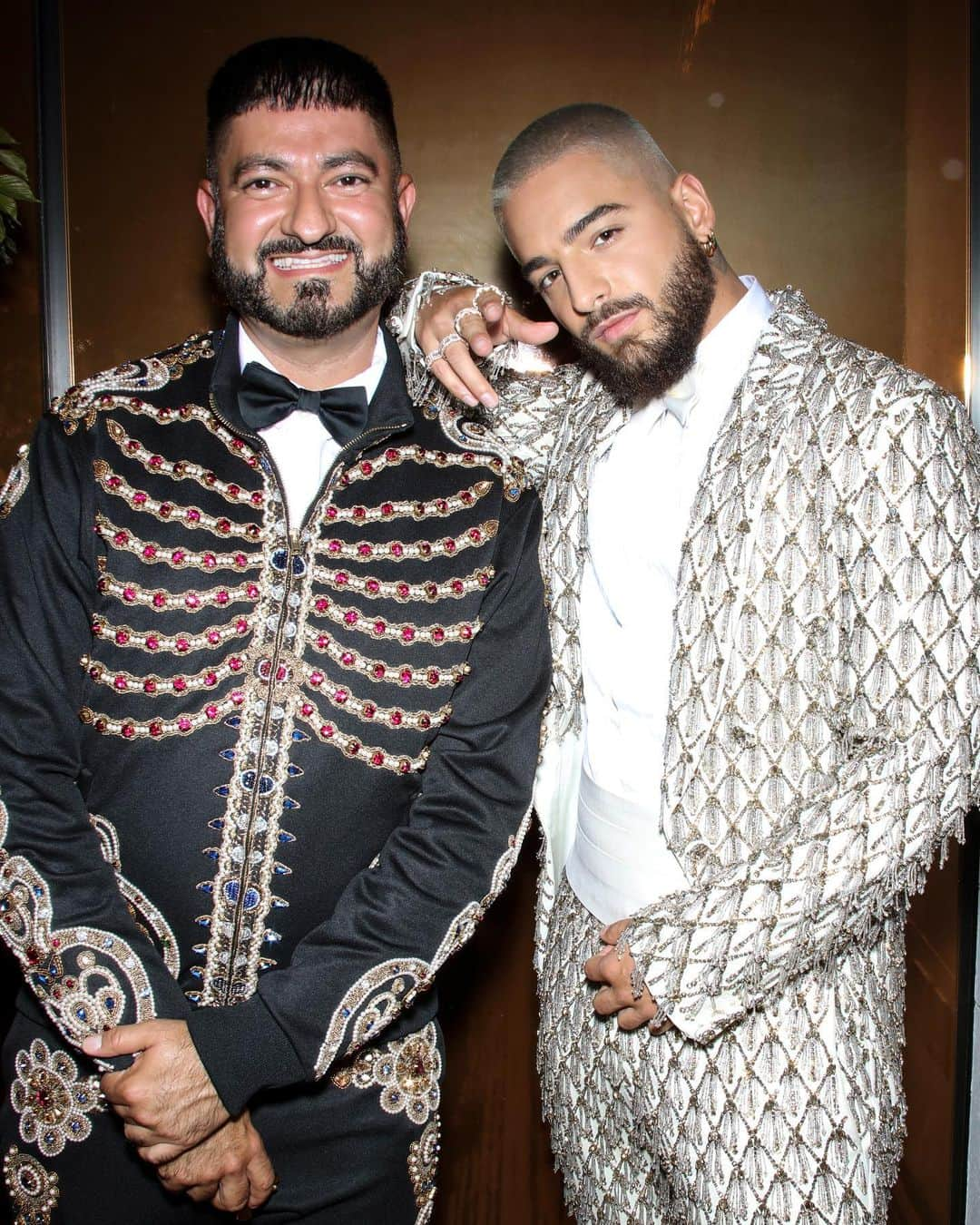 Moschinoさんのインスタグラム写真 - (MoschinoInstagram)「Moschino @maluma @pabloolea #moschino @itsjeremyscott Photo @marco_ovando #maluma #marcoovando #metcamp #metgala」5月7日 13時08分 - moschino