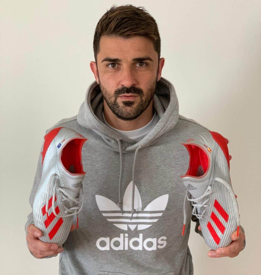 ダビド・ビジャさんのインスタグラム写真 - (ダビド・ビジャInstagram)「Keep working hard with my new #X19 @adidasfootball @adidastokyo #DareToCreate」5月7日 13時42分 - davidvilla