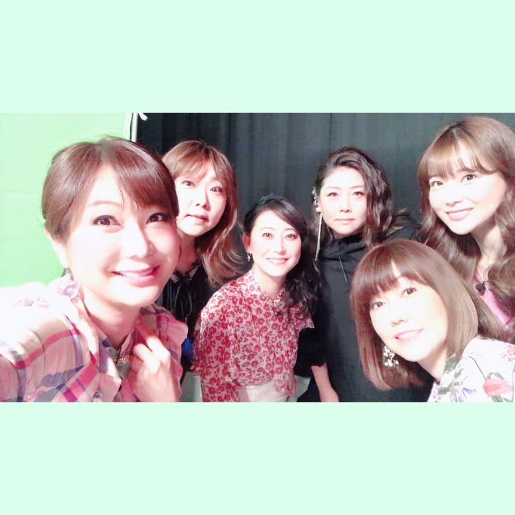 松本伊代さんのインスタグラム写真 松本伊代instagram 今夜8 00 関西テレビ やすとも 友近のキメツケ に出演してます キメツケ 海原やすよともこ 友近 はるな愛 重盛さと美 愛ちゃん撮ってくれた Unbraque Jimmychoo 5月7日 13時57分