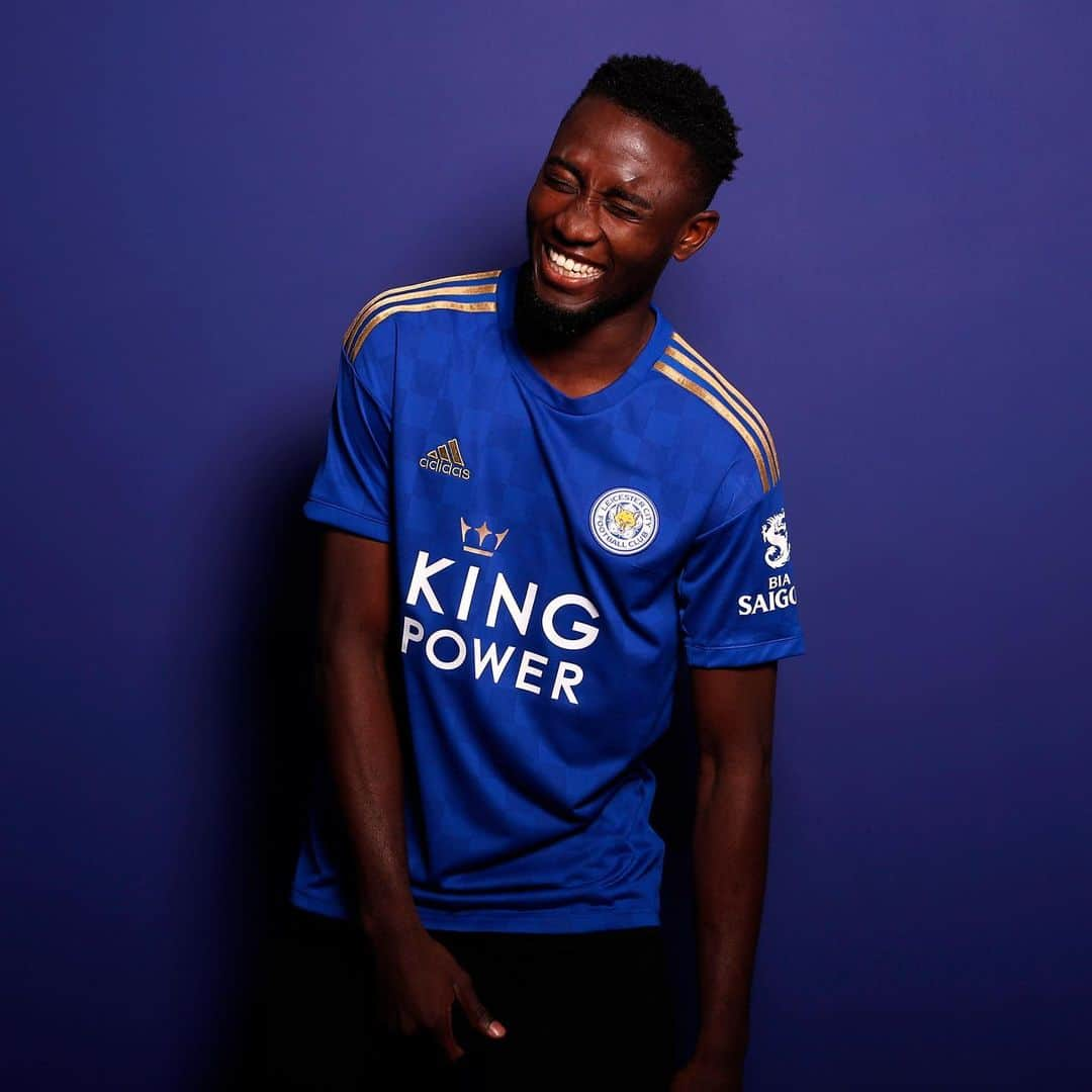 レスター・シティFCさんのインスタグラム写真 - (レスター・シティFCInstagram)「Leicester City 2019/20 adidas home shirt 🔵 . . . Pre-order now.」5月7日 15時07分 - lcfc