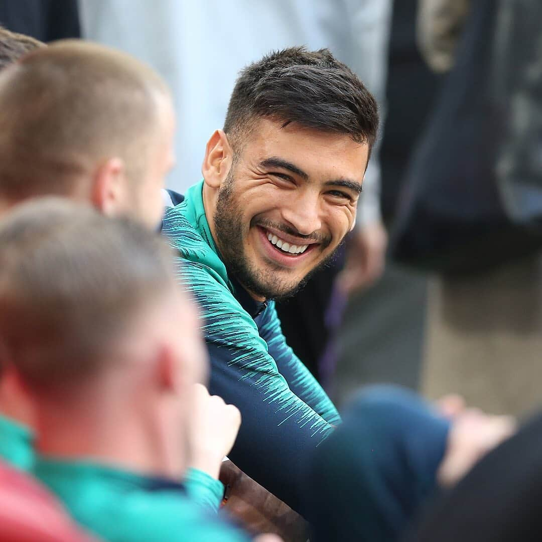 トッテナム・ホットスパーFCさんのインスタグラム写真 - (トッテナム・ホットスパーFCInstagram)「Happy faces and positive preparations! 😁 #UCL #COYS」5月8日 3時35分 - spursofficial