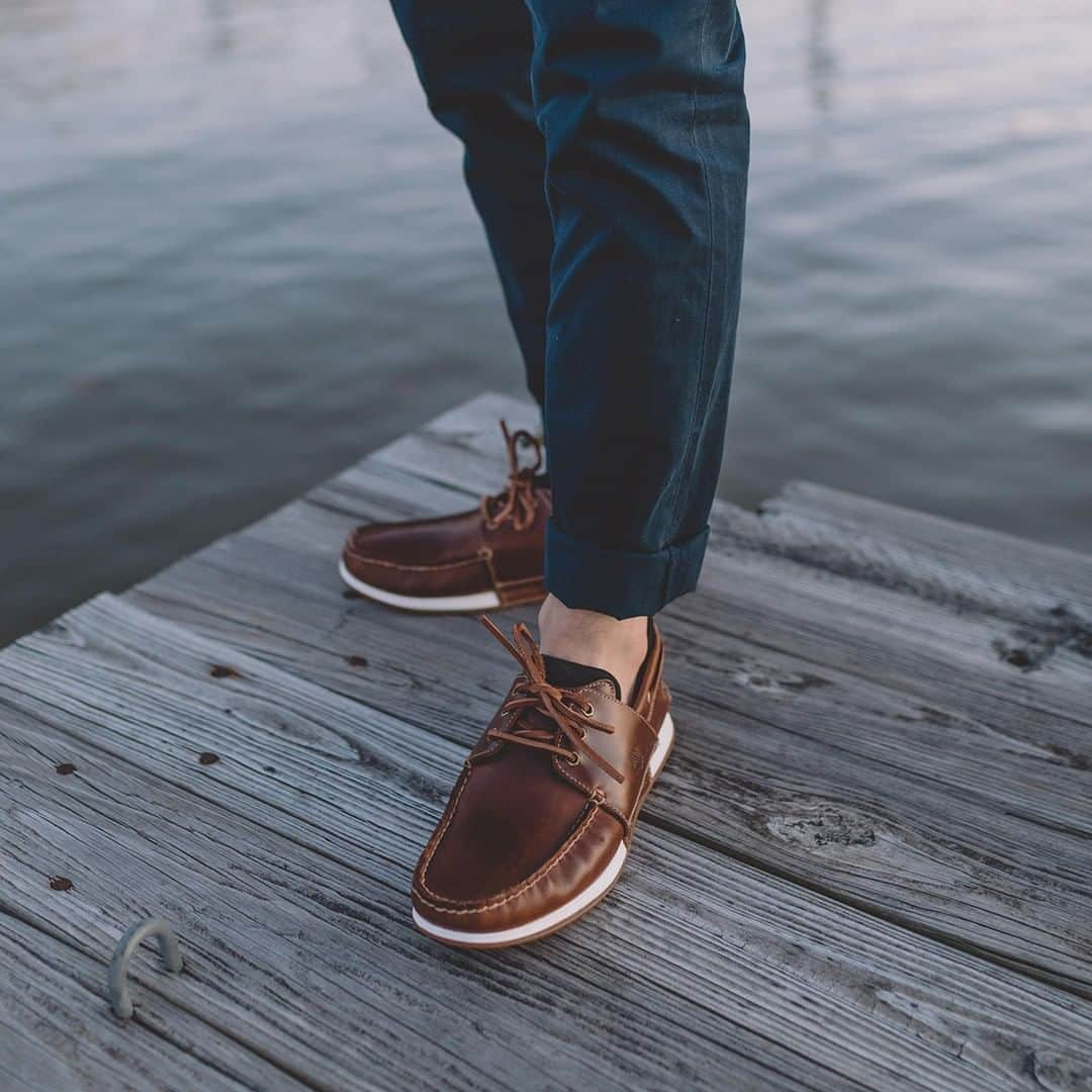 ティンバーランドさんのインスタグラム写真 - (ティンバーランドInstagram)「A new generation of boat shoes: leather paired with an athletic outsole. Tap to shop the Heger’s Bay. #Timberland 📸: @adamgonon」5月8日 3時07分 - timberland