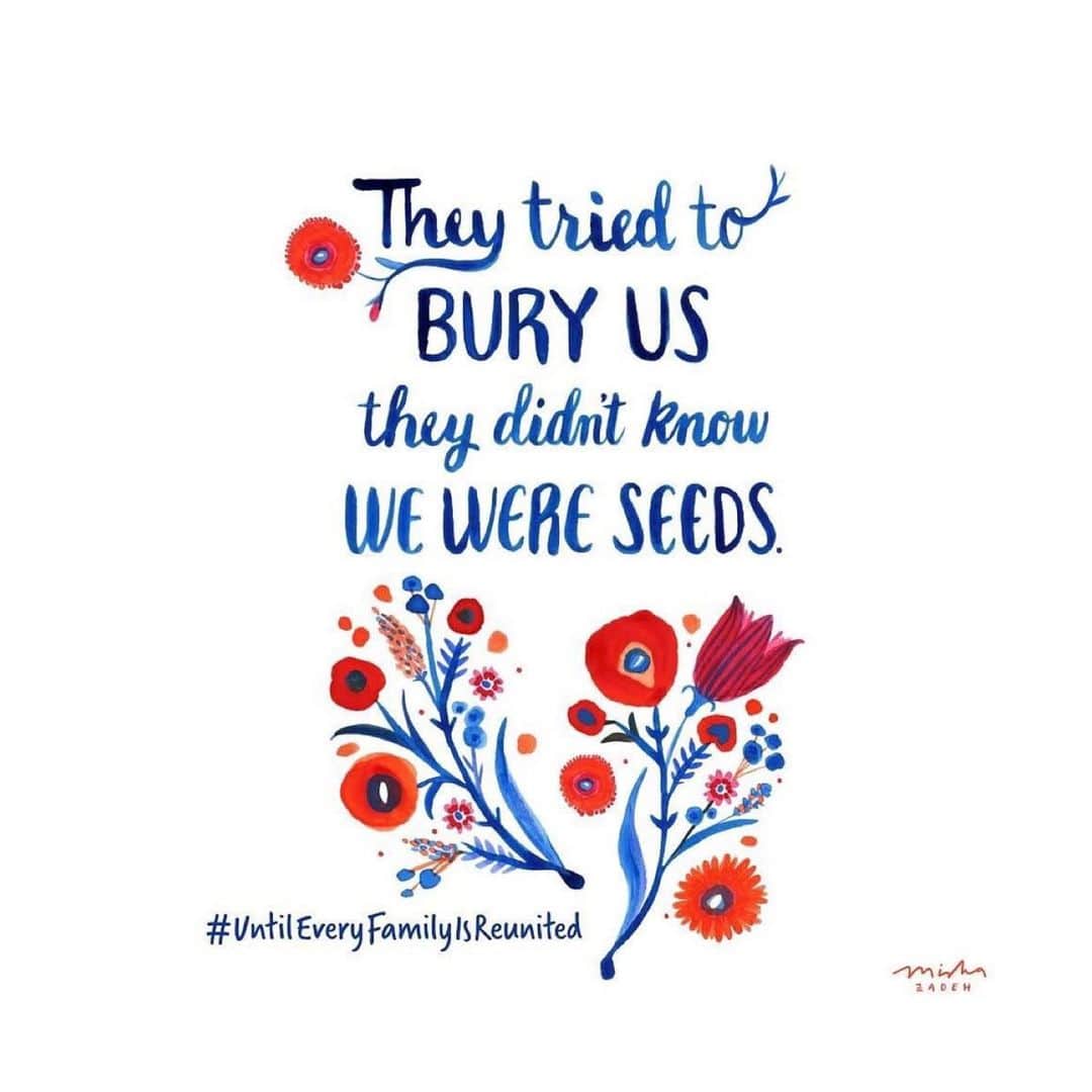ナタリア・コルドバ・バックリーのインスタグラム：「#FamiliesBelongTogether  May 7th, marks exactly one year of the Trump administration’s ZERO TOLERANCE policy, which laid the groundwork for children to be ripped away from their parents.  On this solemn anniversary, artist and activist @paolamendoza along with @fams2gether Families Belong Together will install an art installation honoring the survivors of family separation. This art serves as a clarion call to keep fighting #UntilEveryFamilyIsReunited.  Inspired and grateful to all of you who never stopped using your voice in love and support of those that can’t use theirs.」