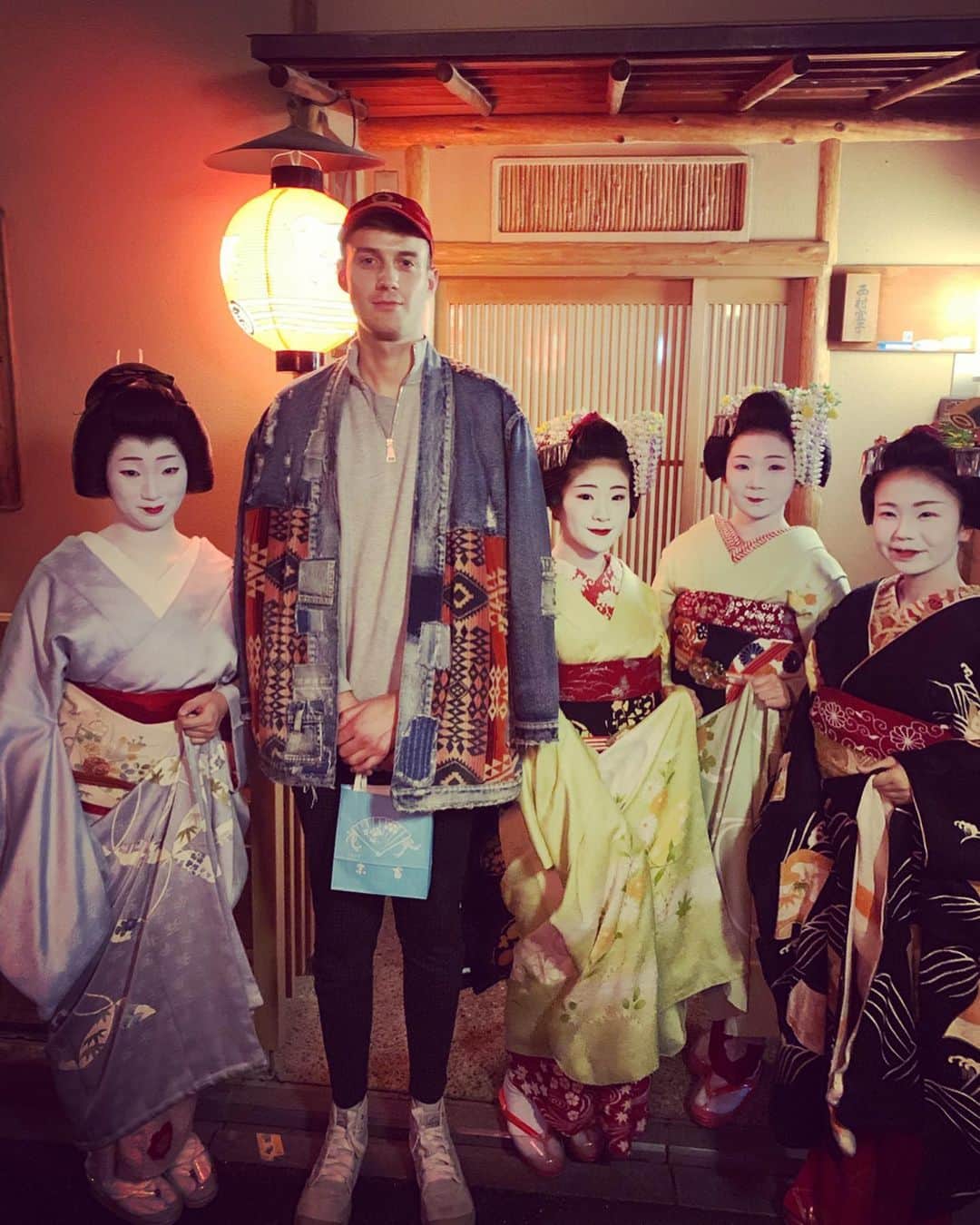 呉建豪さんのインスタグラム写真 - (呉建豪Instagram)「Squad 👊 Kyoto #Godisgood」5月7日 19時22分 - vannesswu