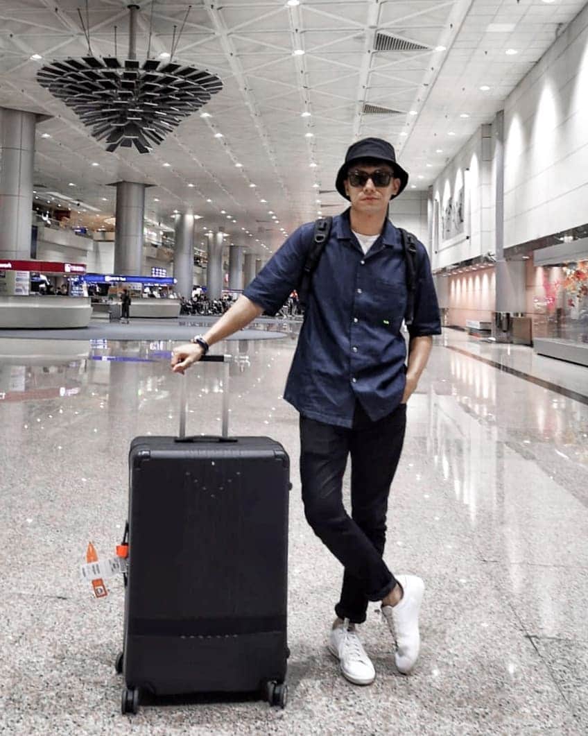 デスモンド・タンのインスタグラム：「哈喽 台北! Hello Taipei!  各位兄弟姐妹们，有什么必吃，必逛的吗?  #你那边怎样我这边ok」
