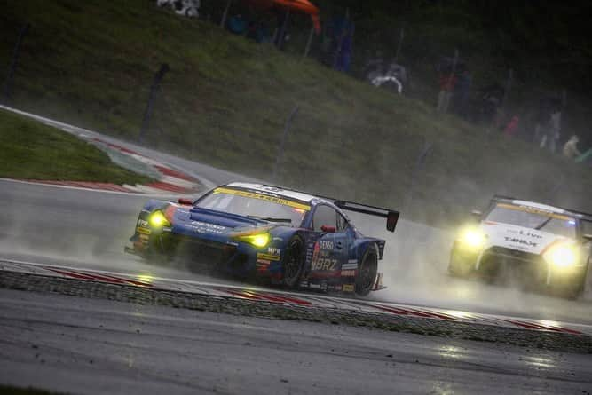 井口卓人さんのインスタグラム写真 - (井口卓人Instagram)「2019.5.3-4 SuperGT Rd.2 FUJI 500km Race Photo. #SUBARU #BRZ #GT300」5月7日 20時17分 - takutoiguchi