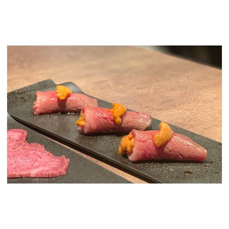 市橋有里のインスタグラム：「疲れた時はお肉🥩今日はかけっこ教室で子ども達と一緒にインターバル♪連休明けで皆元気溢れていました😂写真は先日の DAICHIのお肉たち。 ・ #DAICHI #daichi #疲れた時は肉摂取」