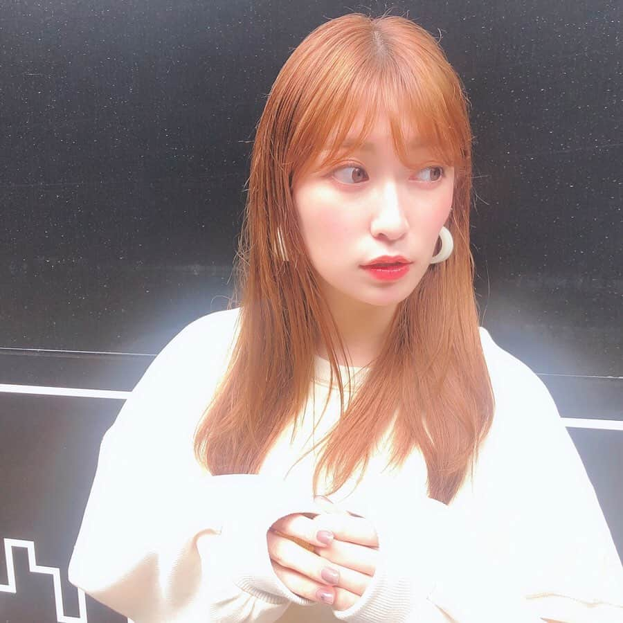 吉田朱里さんのインスタグラム写真 - (吉田朱里Instagram)「ピアス集めたい欲😶😶 . 昨日このピアス イカリングみたいだね！ ってファンの人に言われたw イカリングピアス🤫❤️ . #ピアス」5月7日 20時49分 - _yoshida_akari