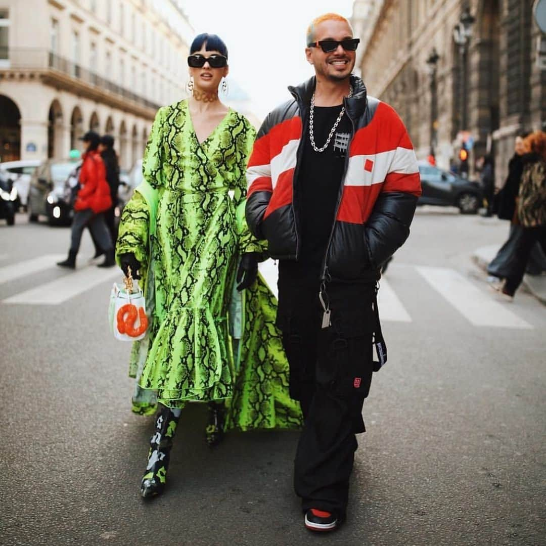 SITA ABELLANさんのインスタグラム写真 - (SITA ABELLANInstagram)「happy birthday to one of the realest people I’ve ever met in my life ❤️ tq hermanito @jbalvin」5月7日 20時59分 - sitabellan