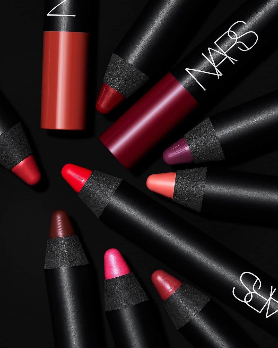 NARSさんのインスタグラム写真 - (NARSInstagram)「A matte for every mood. Tap to shop yours.」5月7日 21時20分 - narsissist