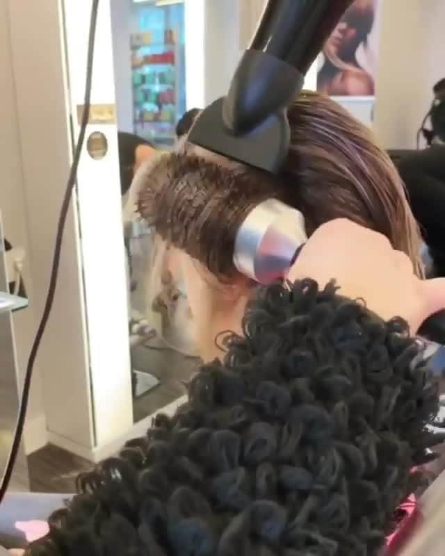 CosmoProf Beautyのインスタグラム