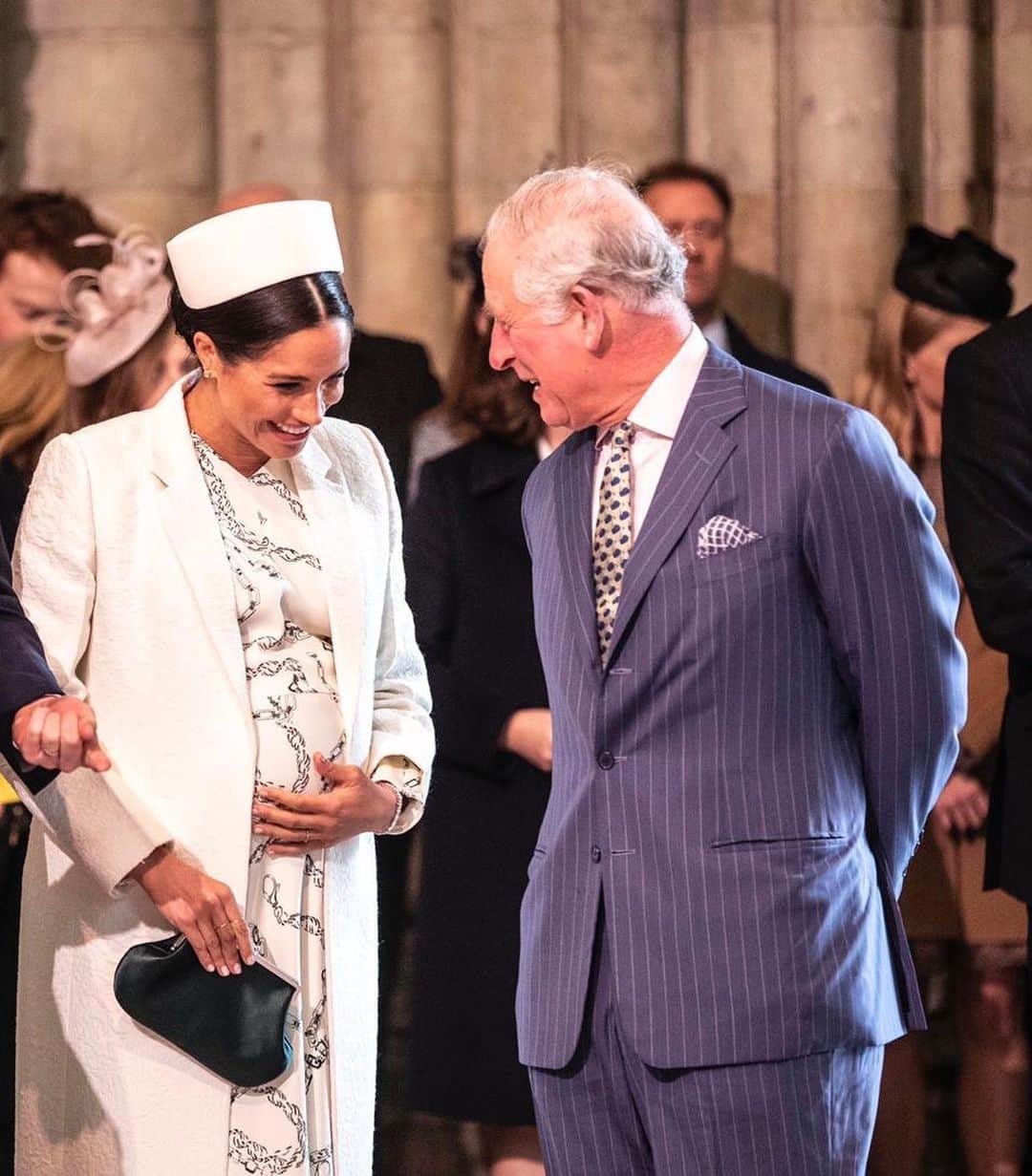 クラレンス邸さんのインスタグラム写真 - (クラレンス邸Instagram)「“We couldn’t be more delighted at the news and we’re looking forward to meeting the baby when we return.” The Prince of Wales on the birth of his new grandson, speaking to well-wishers today in Berlin. @sussexroyal #RoyalVisitGermany」5月7日 22時28分 - clarencehouse