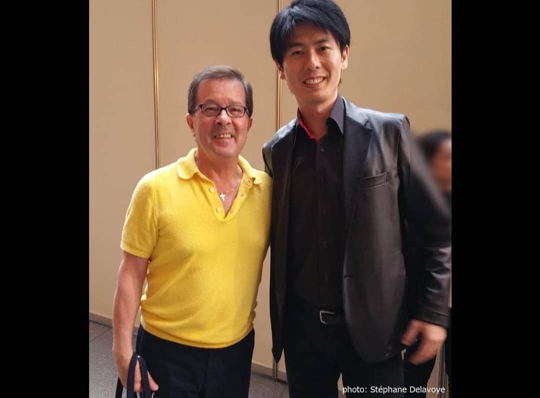 福間洸太朗さんのインスタグラム写真 - (福間洸太朗Instagram)「Merci La Folle Journée de Tokyo 2019!  Un grand merci à René Martin, toute l'équipe d'organisation (KAJIMOTO / CREA), Mo. Alexander Sladkovsky & son orchestre national de Tatarstan, tous les musiciens que j'ai pu revoir, rencontrer, écouter et bien sûr le public! . .  1. With Mo. Sladkovsky & Tatarstan National Symphony Orchestra  2. With Mr. René Martin  3. With Makoto Ozone (jazz pianist) and Lio Kuokman (conductor)  4. With Dai Fujikura (composer), Ayana Tsuji (violinist), Yasuji Ohagi (guitarist), Aoi Mizuno (Classical DJ) after the LFJ TV live streaming  5. Special interview at OTTAVA radio for the film project "Mitsubachi to enrai (Honeybees and Distant Thunder)". With Dai Fujikura, Miyuji Kaneko (pianist), Kei Ishikawa (film director), Naoki Hayashida (moderator)  6. With Mihhail Gerts (conductor) and Abdel Rahman El Basha (pianist)  7. With Marie-Ange Nguci (pianist)  8. With Tomoki Kitamura (pianist) and Gen Yokosaka (cellist)  9. Interview for a French reportage  10. Autograph session (Thank you for those who bought my CDs and scores and making long lines!) . .  今年のラフォルジュルネ東京で、鮮やかなステップシークエンスをしながら私の演奏を聴きに足を運んでくださった皆様、ルネ・マルタン氏、カジモトほか運営スタッフの皆様、共演してくださった素晴らしいタタルスタン響とスラドコフスキー氏、この大規模な音楽祭を盛り上げてくださった全ての方に心からお礼申し上げます！  ハードスケジュールで準備や頭の切り替えがかなり大変で、最後の最後でステージから落ちそうになりましたが(GOEマイナス!)、それもこれも含めて楽しかったですし、素晴らしい音楽家の皆様から沢山の刺激を受けて、もっと頑張ろうと思いました。  改めて第15回、おめでとうございます！㊗ #lafollejourneeaujapon #lfj2019 #lafollejournée #pianist #musicianslife #alexandersladkovsky #tatarstannationalsymphonyorchestra #rachpag #ラフォルジュルネ #ラフォルジュルネ2019 #ラフマニノフ #ラフパグ」5月7日 22時57分 - kotarofsky