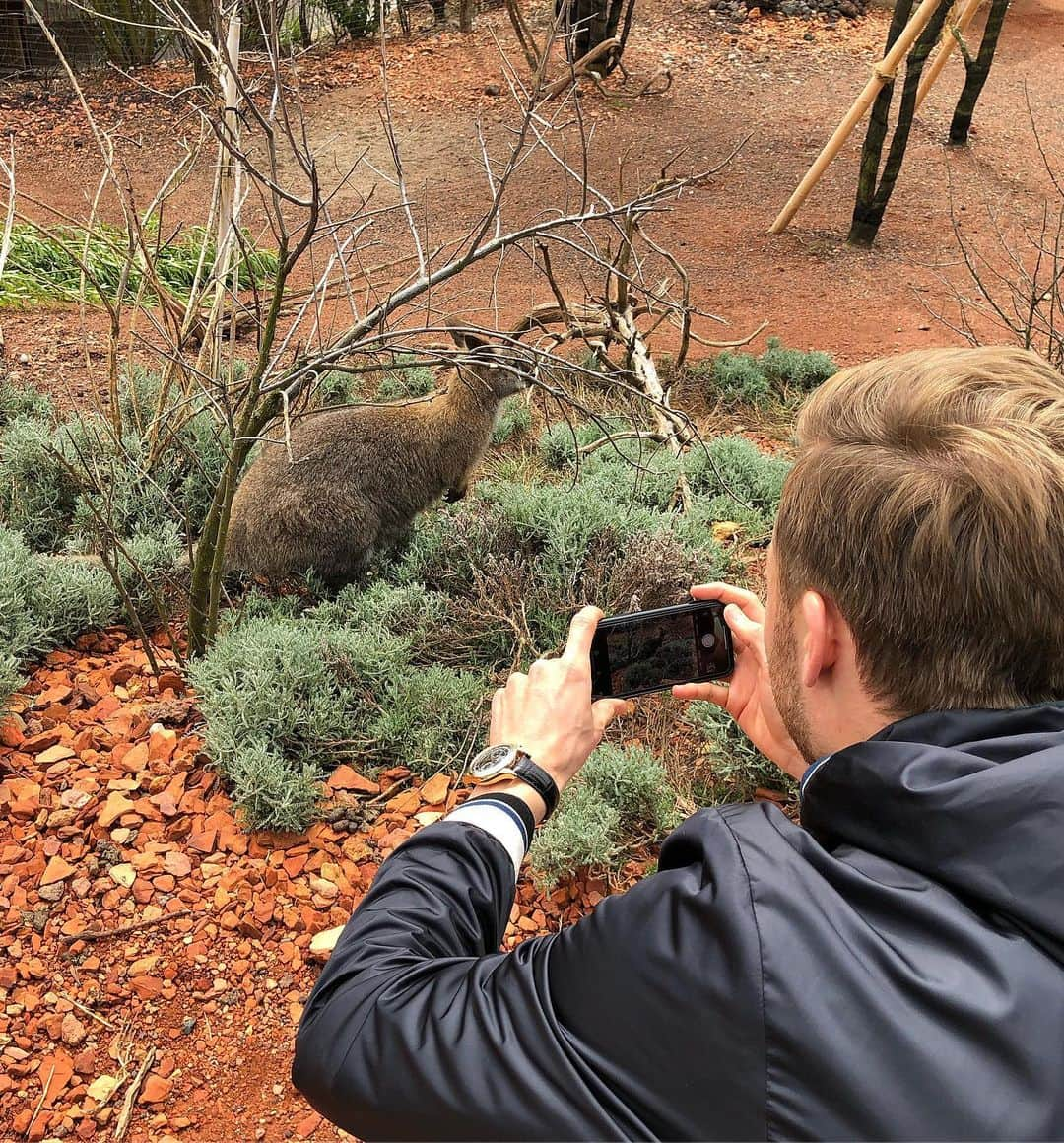 シルヴァン・ヴィドマーさんのインスタグラム写真 - (シルヴァン・ヴィドマーInstagram)「shorttrip to #australia 🇦🇺😂👍」5月7日 22時58分 - silvanwidmer