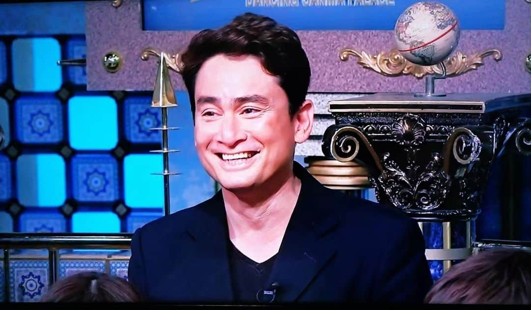 野口健さんのインスタグラム写真 - (野口健Instagram)「ヒマラヤから戻り久々のバラエティー番組収録。ヒマラヤとのギャップが…。脳みその回転が復活せず、まだ高山病状態。トークできたのかしら。まあ、でも寡黙なアルピニスト、頑張った！  今日は寝る！  #野口健」5月7日 23時32分 - noguchiken8848