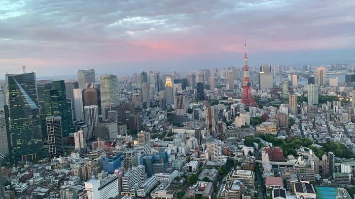 のインスタグラム：「Tokyo🗼 #Roppongi #tokyo #iphone」