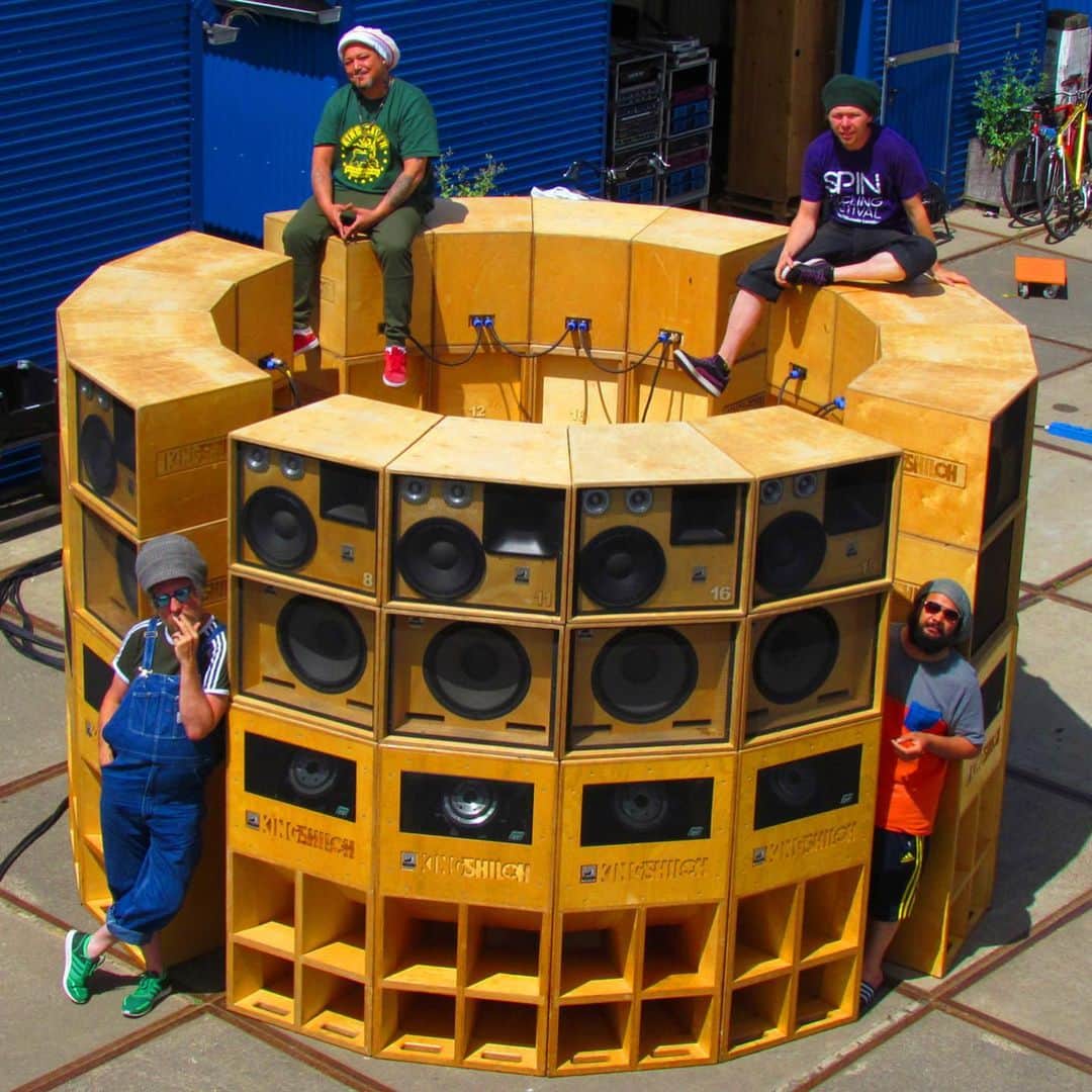 Red Bull Music Academyのインスタグラム：「For Soundsystems week, discover how Amsterdam’s @kingshilohsoundsystem is creating bonds across continents, working with local communities in Ethiopia (link in bio). — 📷 Mateusz Strokowski #soundsystem #kingshiloh #ethiopia」