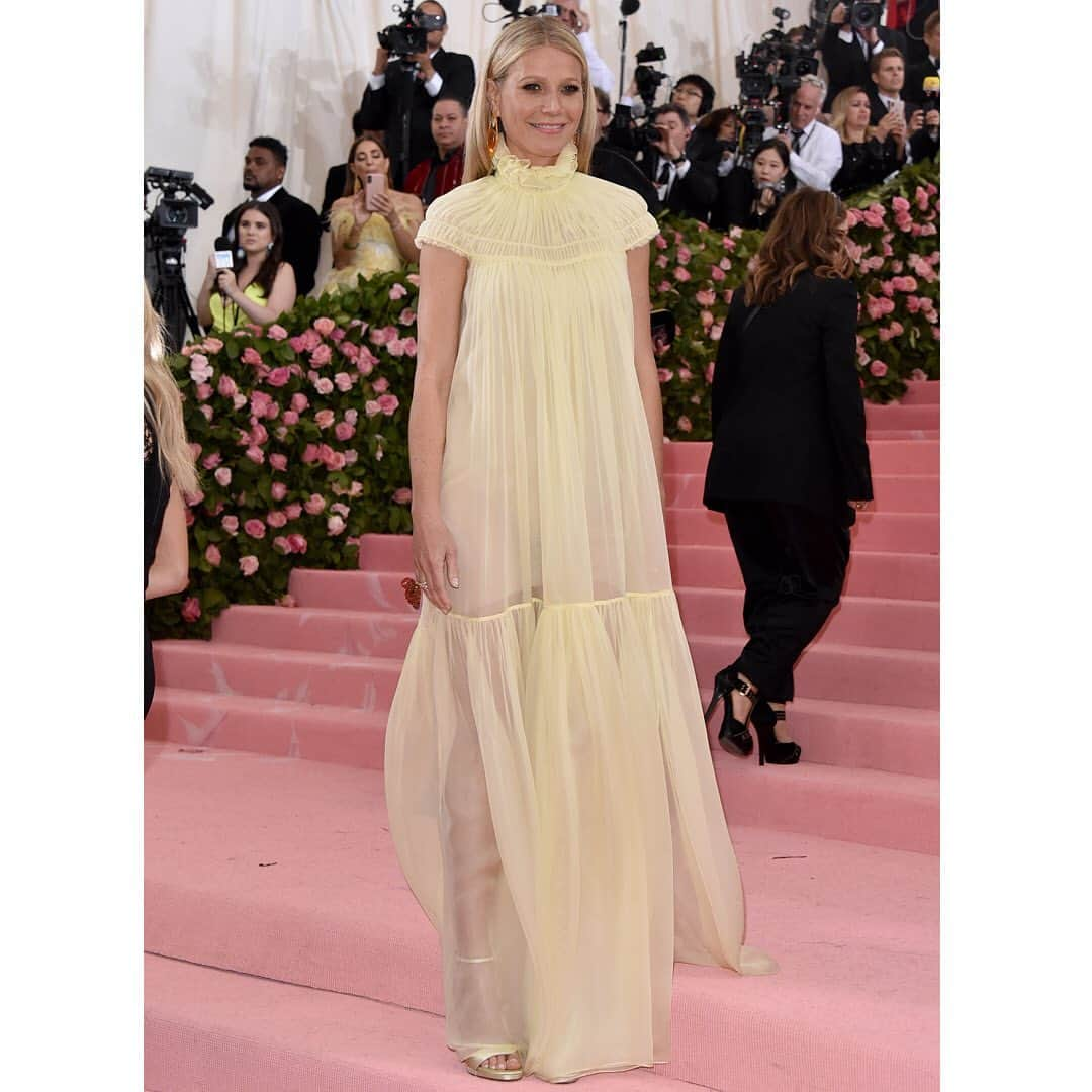 Jimmy Chooさんのインスタグラム写真 - (Jimmy ChooInstagram)「The first Monday of May means one thing: Met Gala. Discover who was wearing Jimmy Choo on the pink carpet #MetCamp」5月8日 1時40分 - jimmychoo