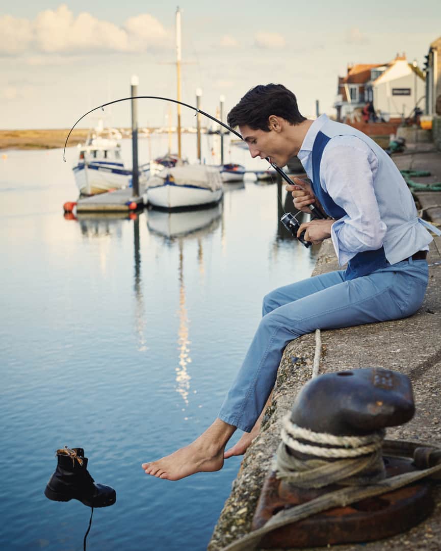 ハケットのインスタグラム：「What a catch 🎣 Reel in your spring/summer uniform at the link in bio. #Hackett #NewCollection」
