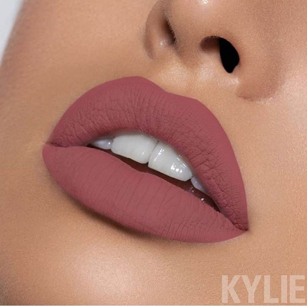 Kylie Cosmeticsさんのインスタグラム写真 - (Kylie CosmeticsInstagram)「Angel Matte Lip 👼🏽 💕」5月8日 11時41分 - kyliecosmetics