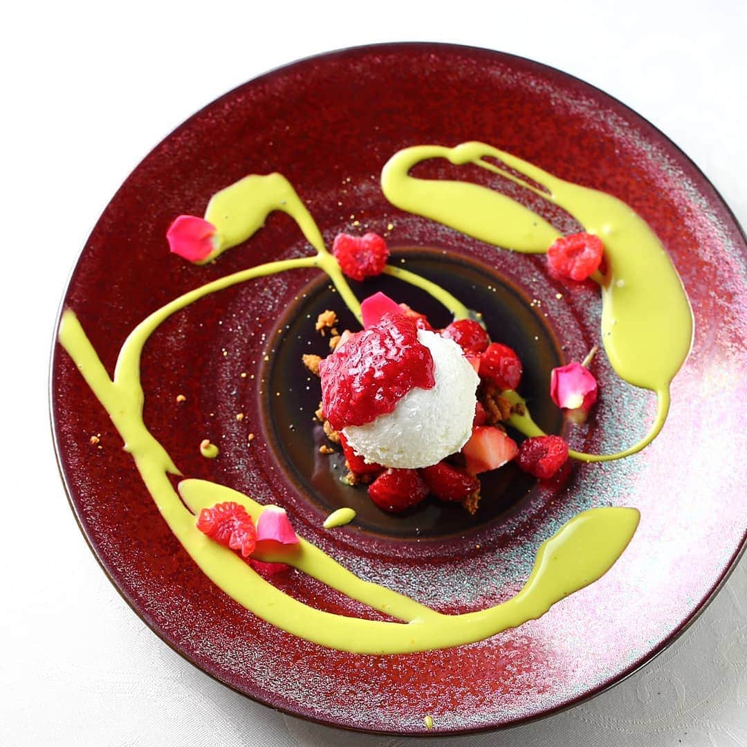 アルカンシエル南青山のグルメインスタ