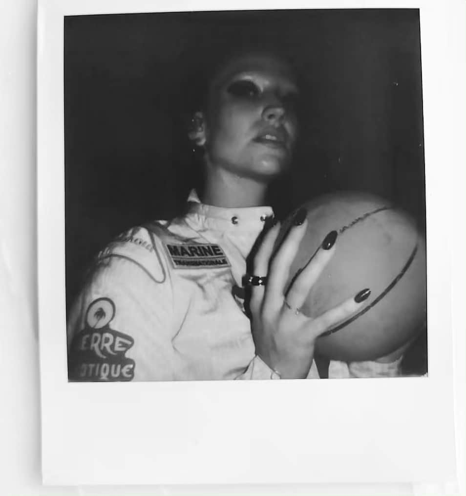 ジェス・グリンさんのインスタグラム写真 - (ジェス・グリンInstagram)「Still playing ball 🏀」5月8日 4時50分 - jessglynne