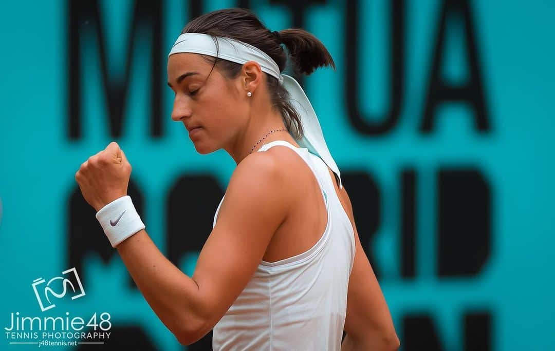 キャロライン・ガルシアさんのインスタグラム写真 - (キャロライン・ガルシアInstagram)「Fight and focus 💪🏻👀🎾 @mutuamadridopen  #flywithcaro #NoPasaNada #mmopen  @jimmie48tennis」5月8日 5時47分 - carogarcia