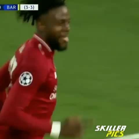 カルロス・テベスのインスタグラム：「Football miracles exist!」