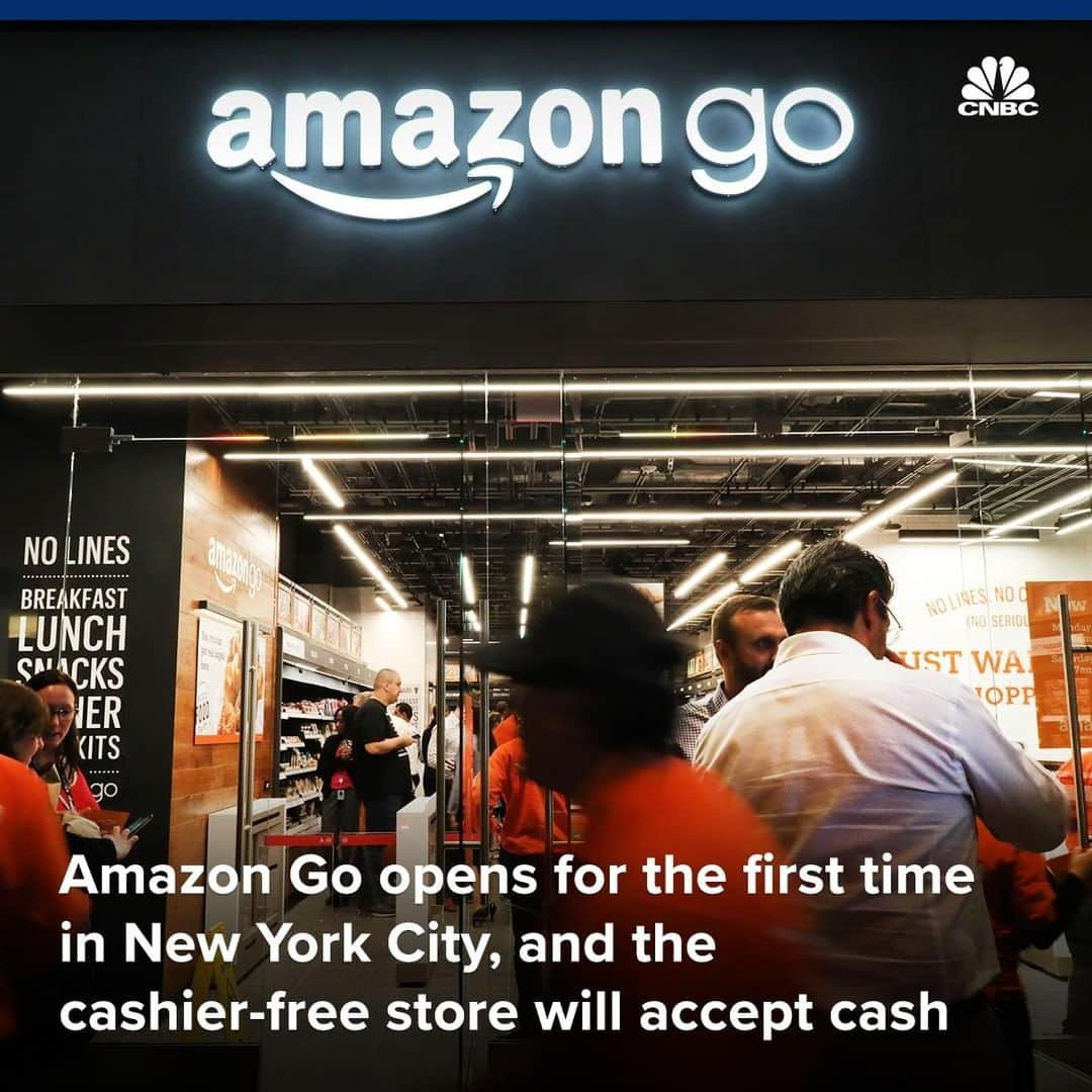 CNBCさんのインスタグラム写真 - (CNBCInstagram)「No lines. No checkout. Amazon is finally bringing its cashier-less convenience store, called Amazon Go, to New York City.⠀ ⠀ Amazon Go shoppers simply walk in and out of the store’s turnstiles and scan the Amazon app to purchase items.⠀ ⠀ The NYC location is the first Amazon Go store to accept cash. The company has faced backlash from people who say cashier-free stores discriminate against the unbanked.⠀ ⠀ At this location, shoppers can use paper money or coins by having an employee with a mobile device help them pay. To read more about Amazon’s plans for cashier-less stores, visit the link in bio.⠀ *⠀ *⠀ *⠀ *⠀ *⠀ *⠀ *⠀ *⠀ #amazon #amazongo #shopping #nyc #nycshopping #grocery #cashless #brookfield #brookfieldplace #business #businessnews #cnbc⠀」5月8日 7時19分 - cnbc