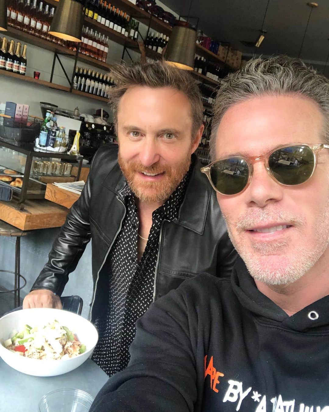 scottlippsさんのインスタグラム写真 - (scottlippsInstagram)「Welcome to the fam.. @davidguetta awesome lunch with this icon #cali」5月8日 7時21分 - scottlipps