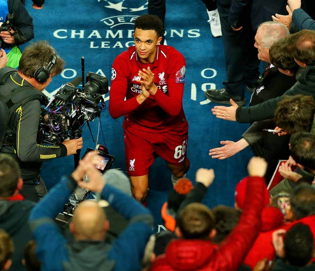 UEFAチャンピオンズリーグさんのインスタグラム写真 - (UEFAチャンピオンズリーグInstagram)「🌟 Trent Alexander-Arnold 🌟 🔴 38 games. 🅰️ 15 assists. ⚽️ #UCL finalist. AGAIN.  And he only turned 20 in October. 👏👏👏」5月8日 7時27分 - championsleague