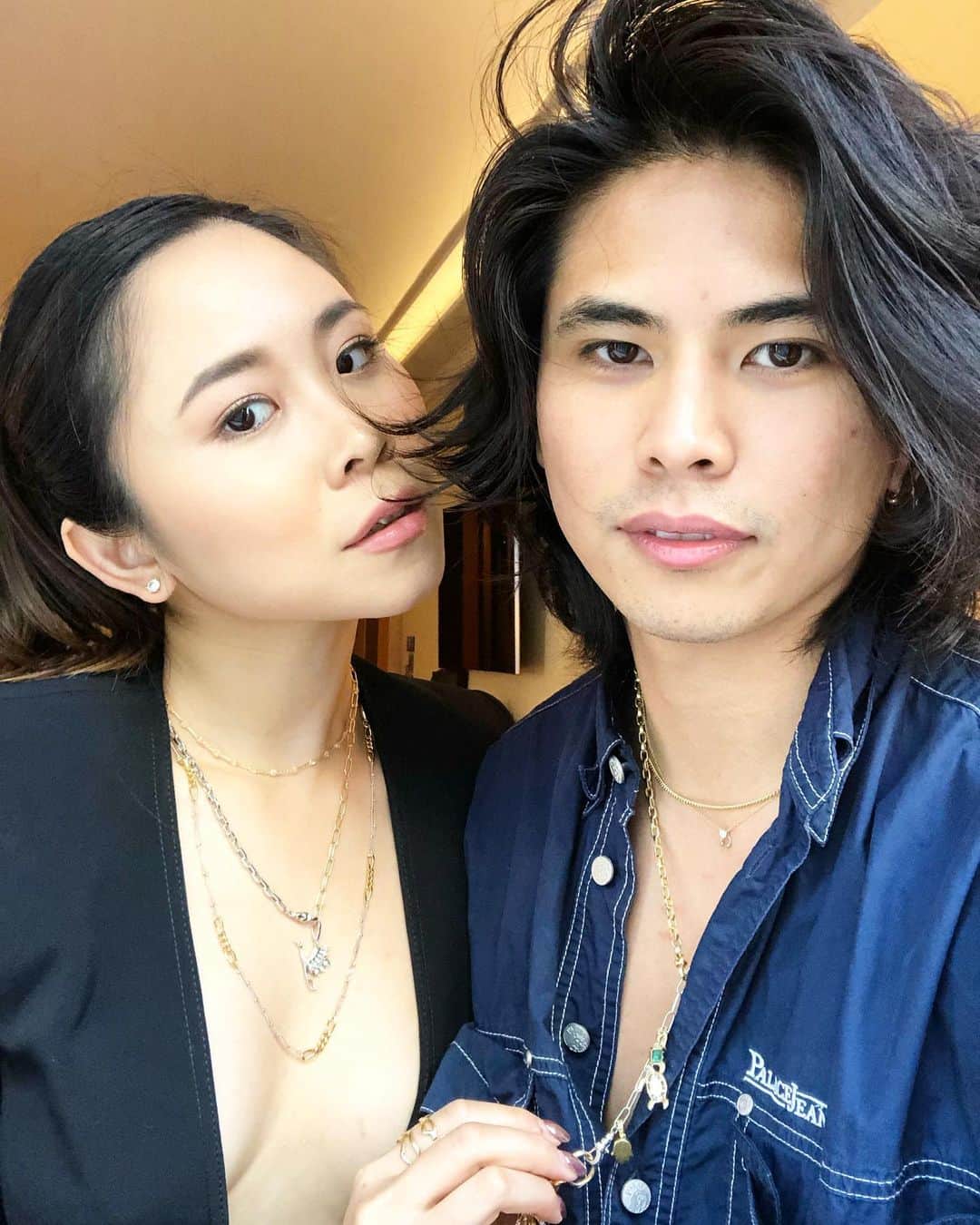稲木ジョージのインスタグラム：「Quick catch up with my 🇻🇳 👸 💎 @ng.a」