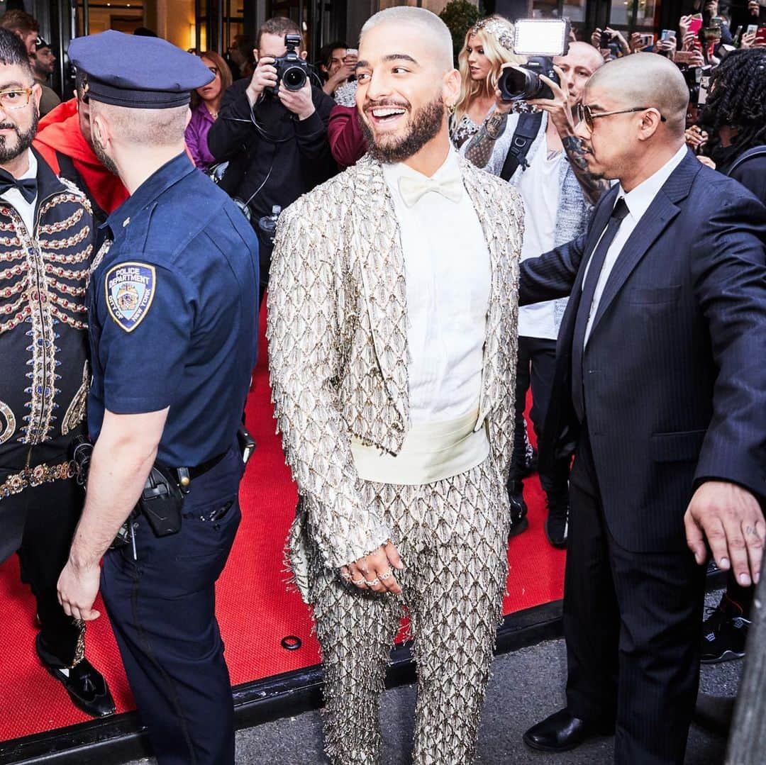 ジェレミー・スコットさんのインスタグラム写真 - (ジェレミー・スコットInstagram)「🌷@maluma 🌷 @moschino #METGALA」5月8日 8時02分 - jeremyscott