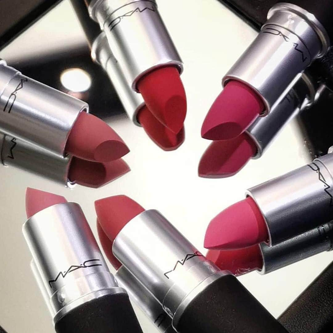 M·A·C Cosmetics Canadaさんのインスタグラム写真 - (M·A·C Cosmetics CanadaInstagram)「Moisture and matte are no longer mutually exclusive!#MACPowderKiss is available in 24 instantly hydrating matte shades 💋💄 Repost @boommmmm @maccosmeticsthailand」5月8日 9時00分 - maccosmeticscanada