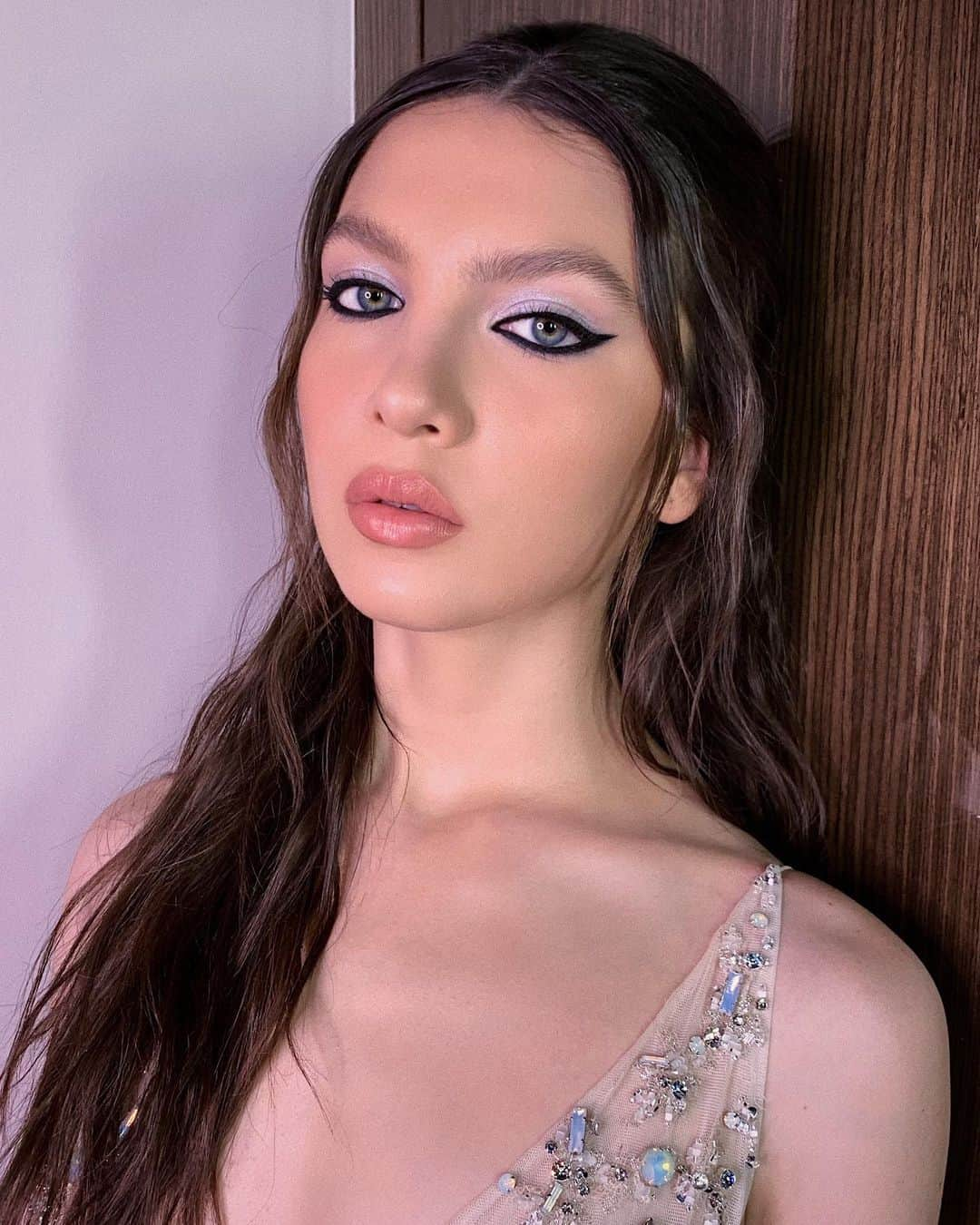 Hung Vanngoさんのインスタグラム写真 - (Hung VanngoInstagram)「@maya_henry for #MetGala2019 after party last night 🖤⚡️✨💫. 👗 @teamsaltzman 💇 @daniellepriano 💄 @hungvanngo」5月8日 8時53分 - hungvanngo