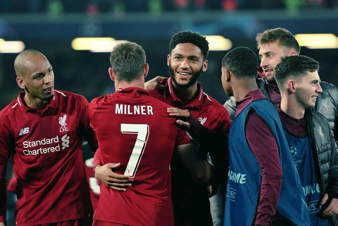 ジョー・ゴメスさんのインスタグラム写真 - (ジョー・ゴメスInstagram)「Never say never... What a team... What a city #LFC❤️」5月8日 8時54分 - joegomez5